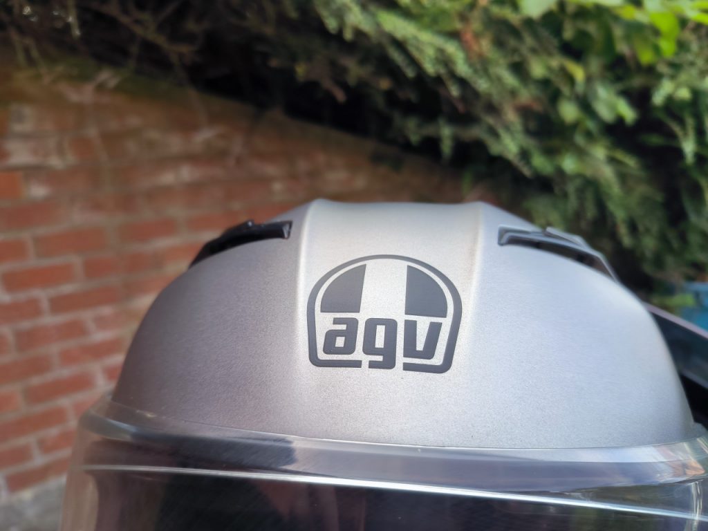 AGV K3 : faut il vraiment plus cher pour un intégral ?