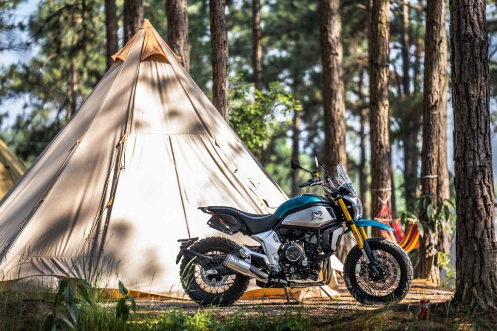 CF Moto CL-X 700 Adventure : rat des villes et rat de champs.