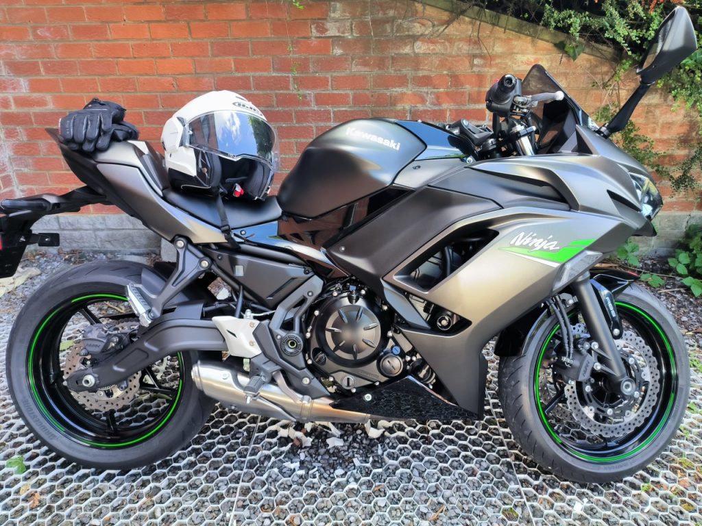 Kawasaki Ninja 650 Sport, sportive mais pas trop