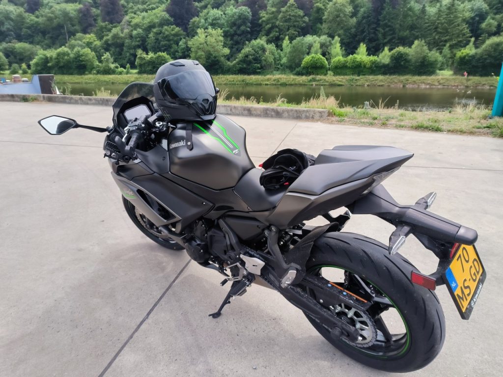 Kawasaki Ninja 650 Sport, sportive mais pas trop
