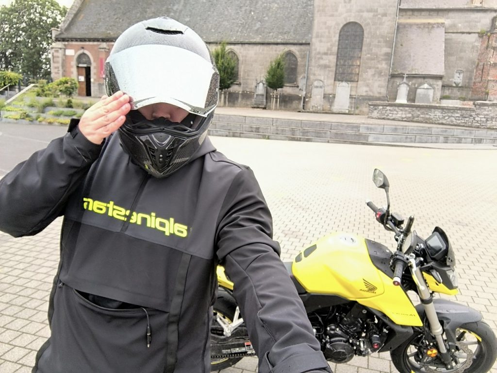 Alpinestars Sherpa Hoodie, l&rsquo;anorak pour la moto