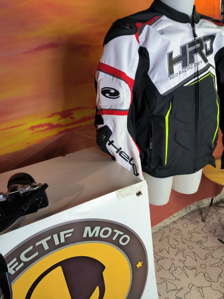 Held Safer SRX, le blouson sportif textile