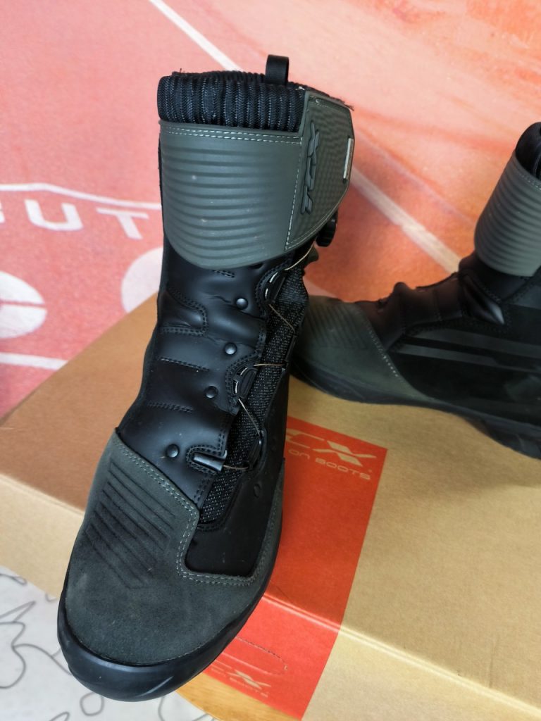 TCX Infinity 3 mid, les bottes au laçage rapide.