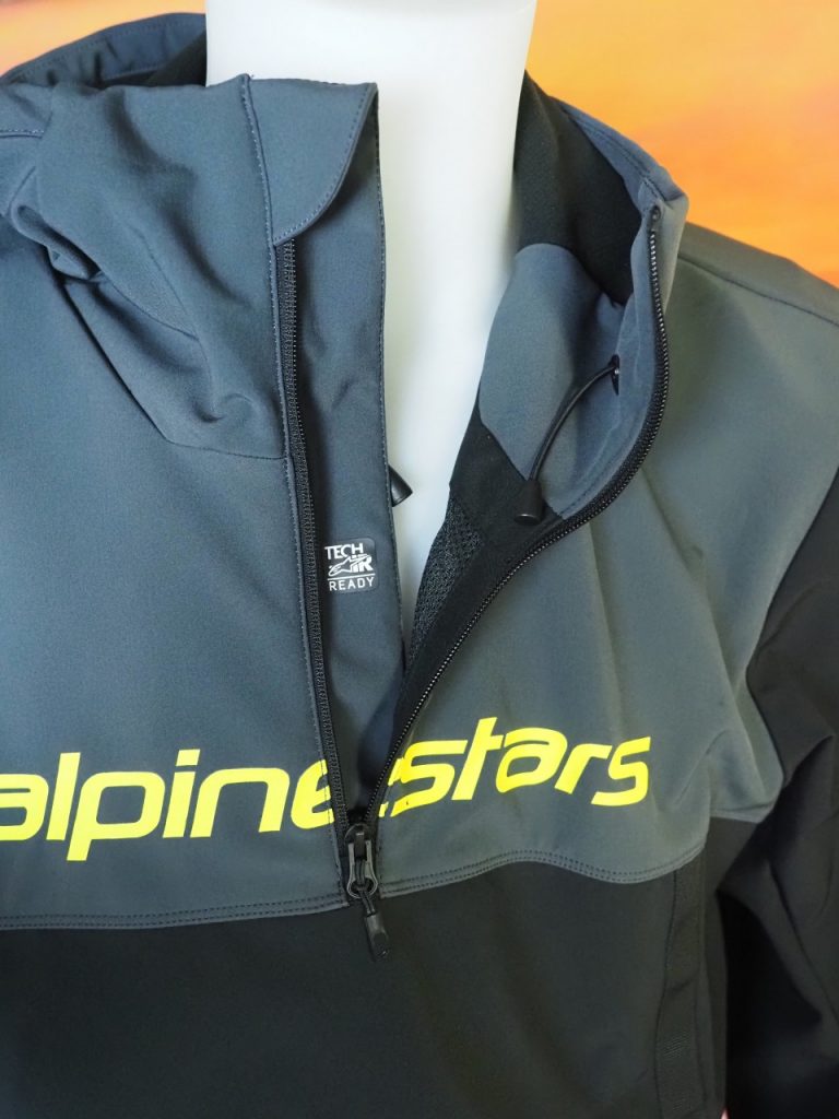 Alpinestars Sherpa Hoodie, l&rsquo;anorak pour la moto