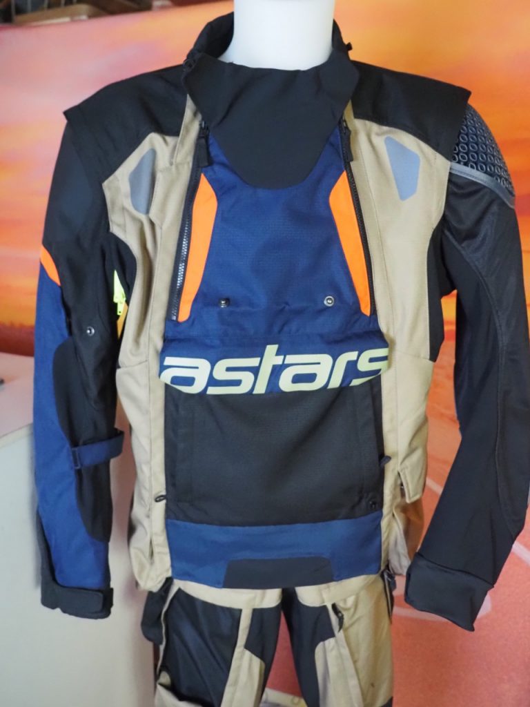 Alpinestars Halo Drystar, la tenue d&rsquo;un autre monde