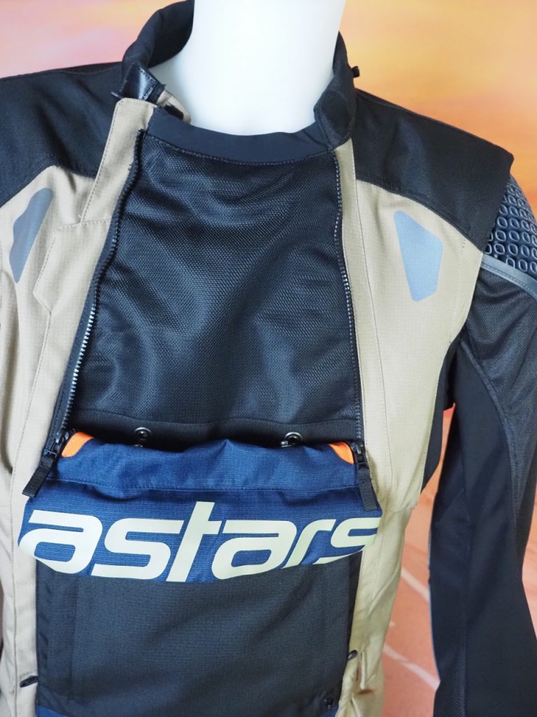 Alpinestars Halo Drystar, la tenue d&rsquo;un autre monde