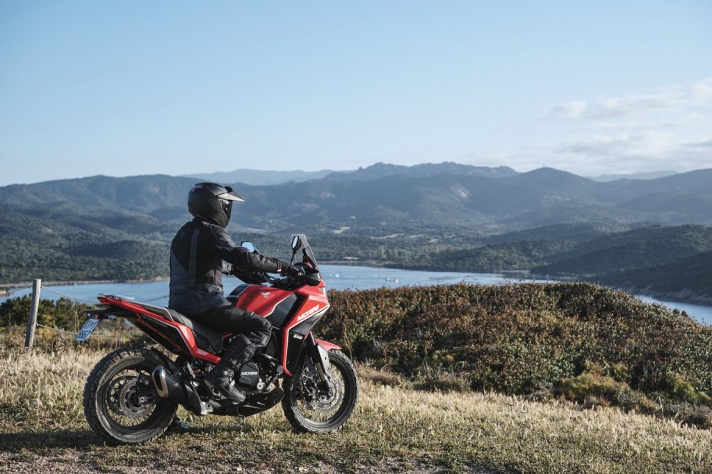 Moto Morini X-Cape 650: éloge de la simplicité