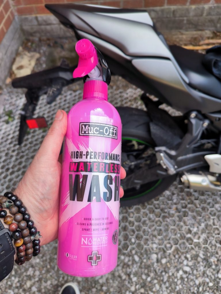 Muc-off Waterless rose pour laver sans eau