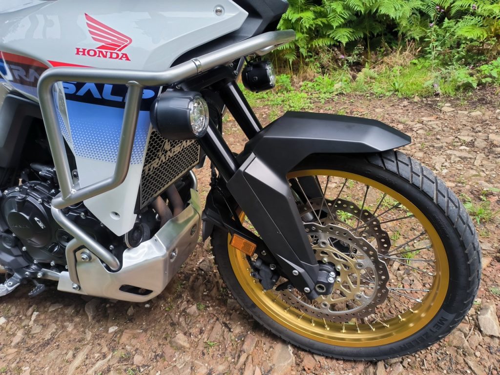 Honda Transalp 750, le retour du passe-partout ?