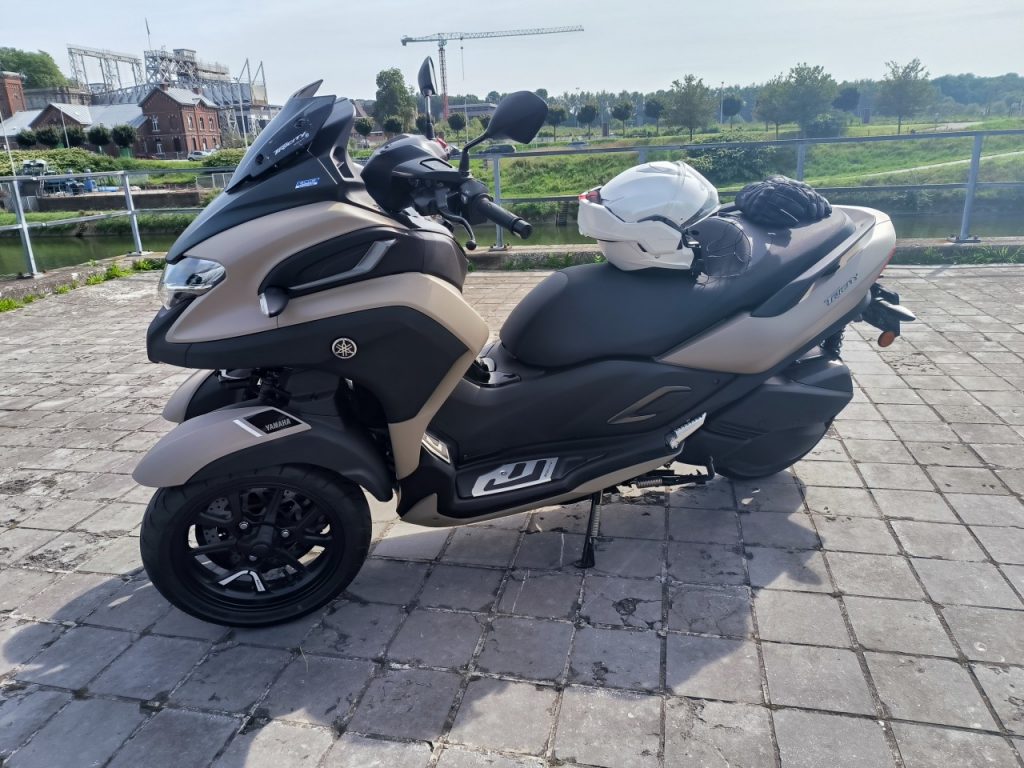 Mobilité urbaine, le Yamaha Tricity 300 plus, c’est mieux