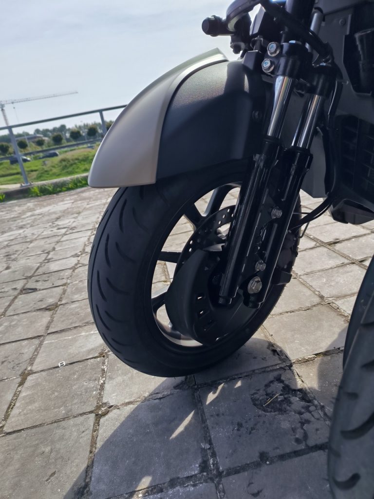 Mobilité urbaine, le Yamaha Tricity 300 plus, c’est mieux