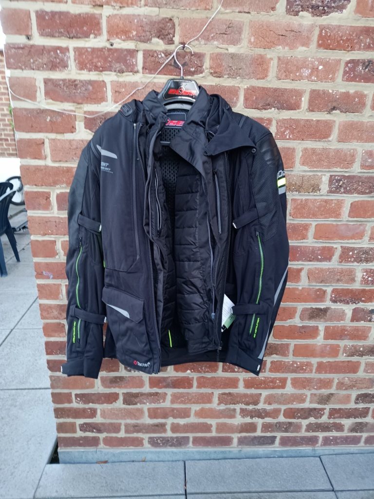 Veste Büse Agadir, 3 pour le prix d’une !