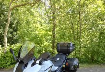 BMW R1300RS ASA, la selle entre deux chaises