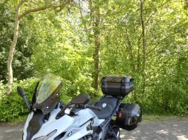 BMW R1300RS ASA, la selle entre deux chaises