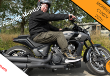 Du bon gros custom avec la Morbidelli C1002V